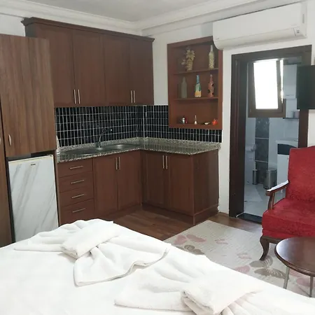 Jasmin Apartahotel 3*