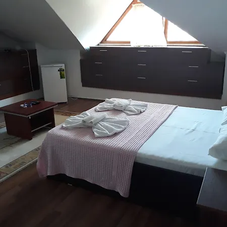 Apartahotel Jasmin 3*