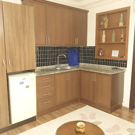 Apartahotel Jasmin 3*