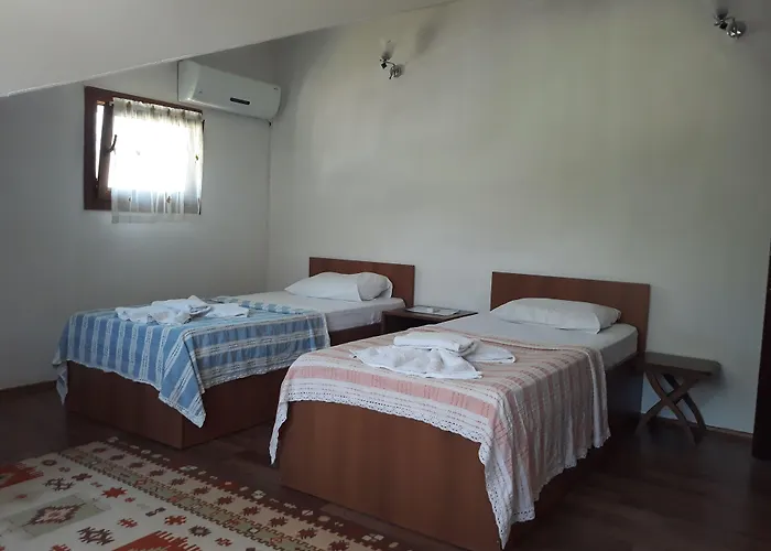 Jasmin Aparthotel 3*