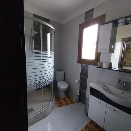 Jasmin Aparthotel 2*