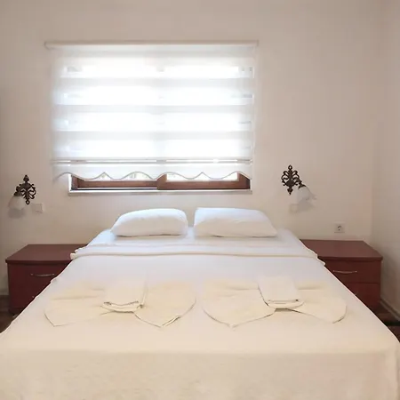 Jasmin Aparthotel 3*